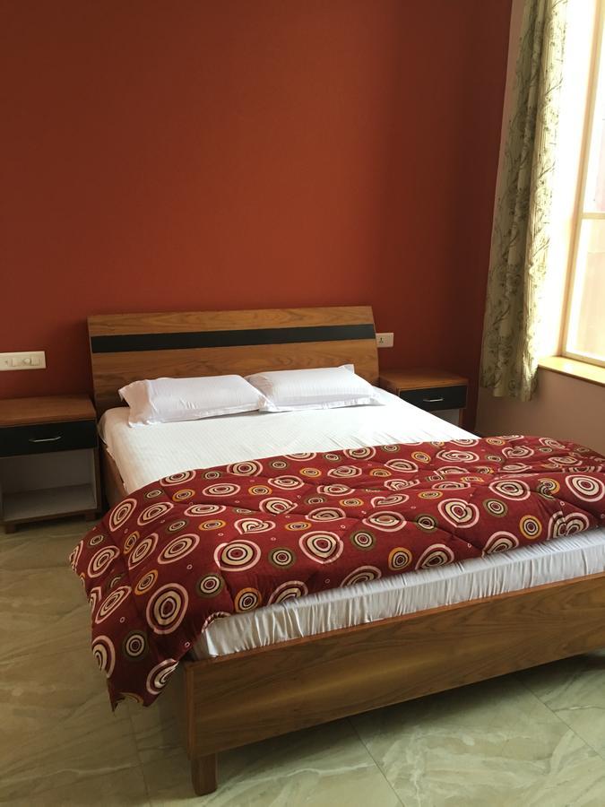 Shiv Hotel And Joe'S Bar & Restaurant Jandiala 外观 照片